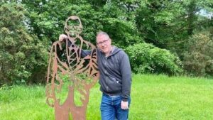 YoungMinds charity walk Stephen McCarron statue